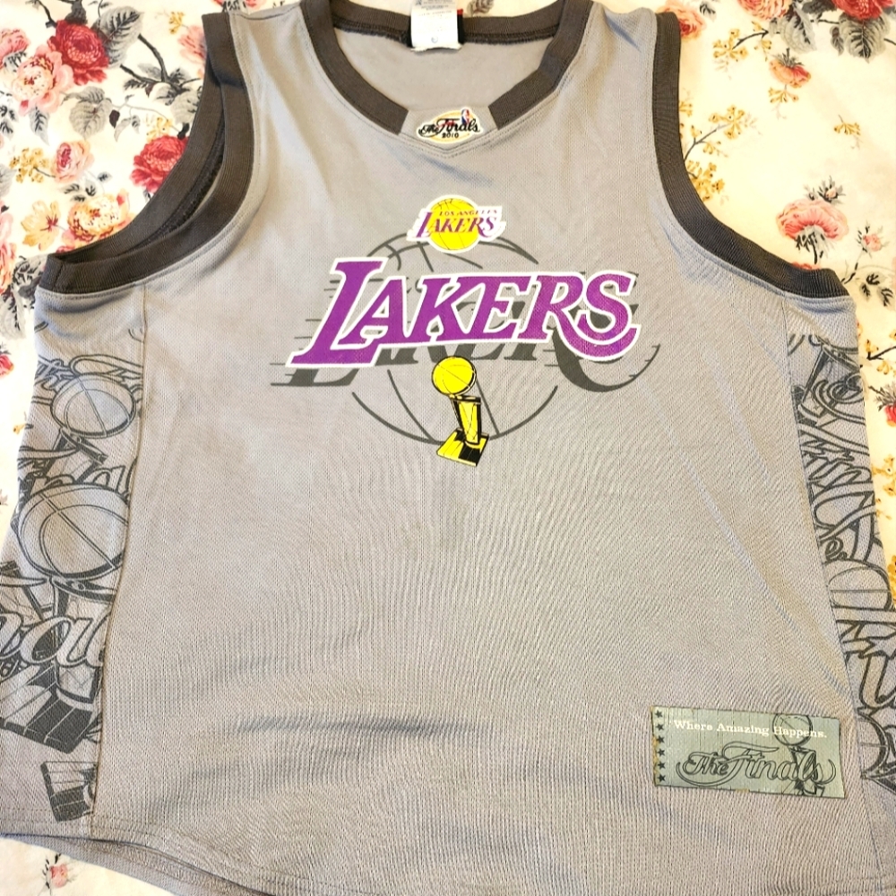 Vintage Kobe Bryant jersey #24 size 14/16 The Finals 2010 rare